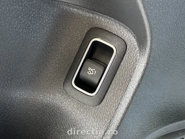 Poza anunț 32