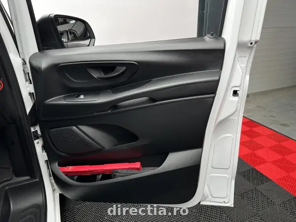 Poza anunț 25