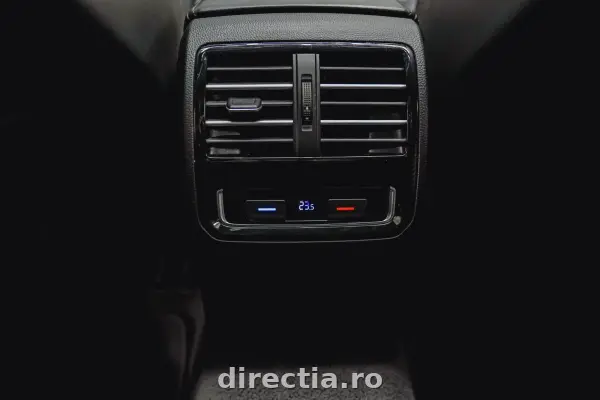 Poza anunț 13