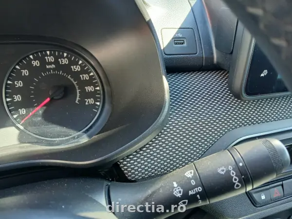 Poza anunț 11