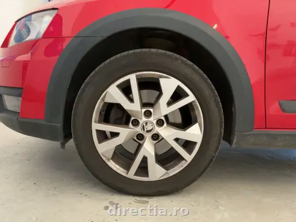 Poza anunț 8