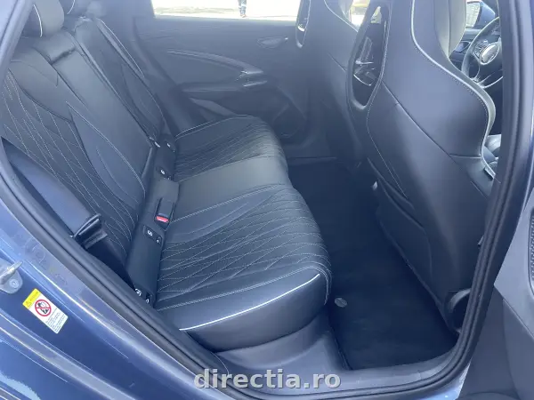 Poza anunț 12