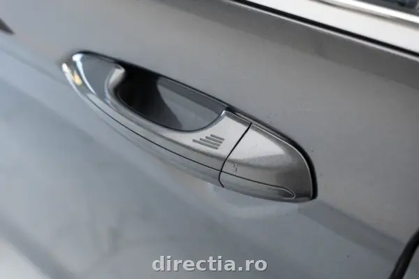 Poza anunț 13