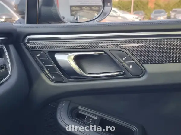 Poza anunț 28
