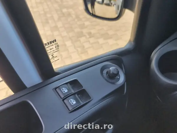 Poza anunț 15