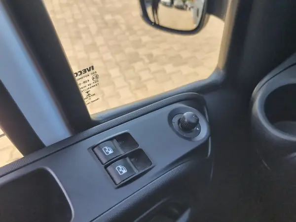 Poza anunț 15