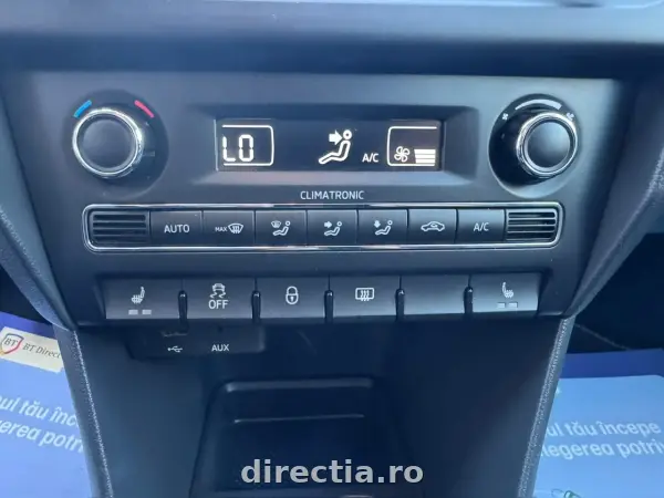 Poza anunț 12