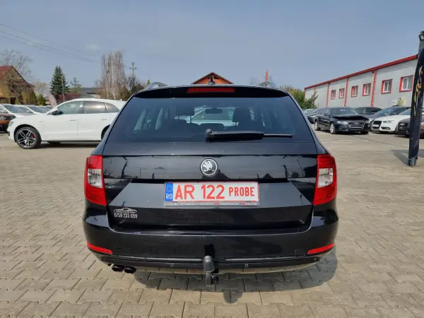 Poza anunț 32