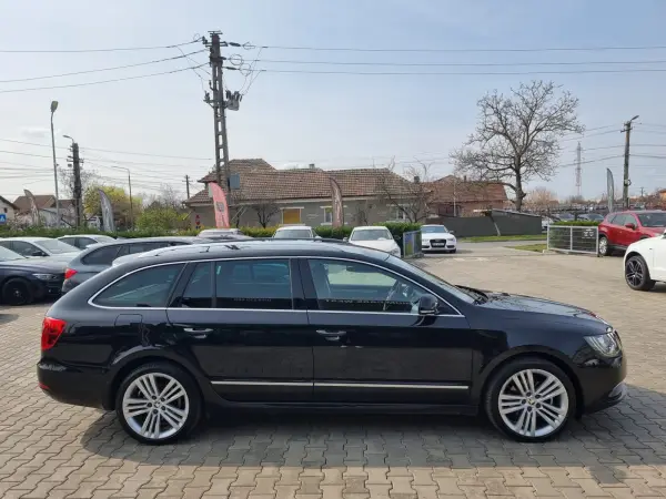 Poza anunț 30