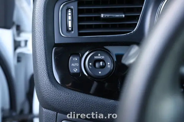 Poza anunț 26