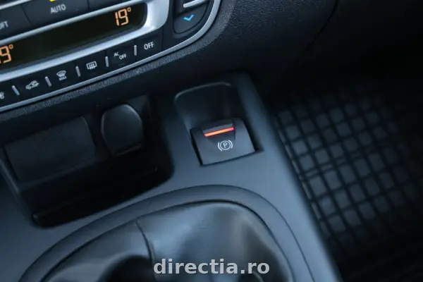 Poza anunț 24