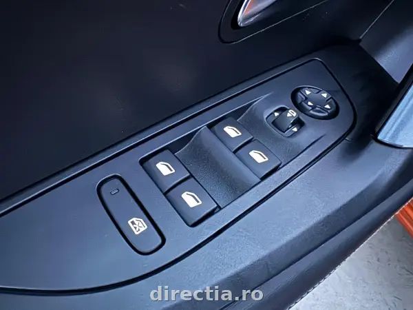 Poza anunț 31