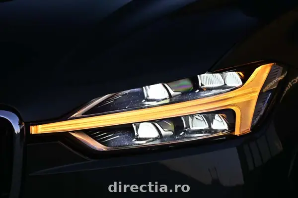 Poza anunț 36