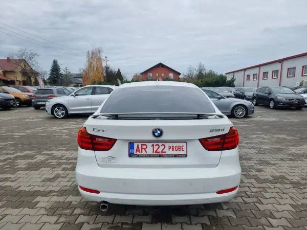 Poza anunț 32
