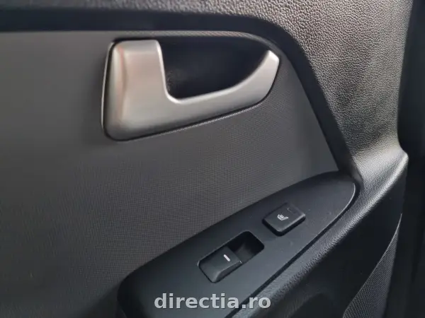 Poza anunț 24