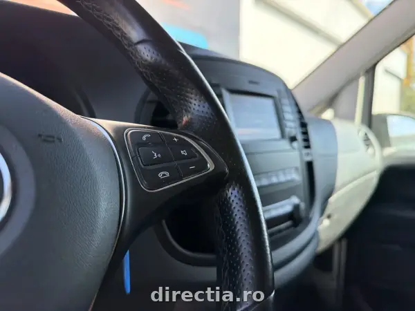 Poza anunț 12