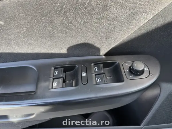 Poza anunț 13