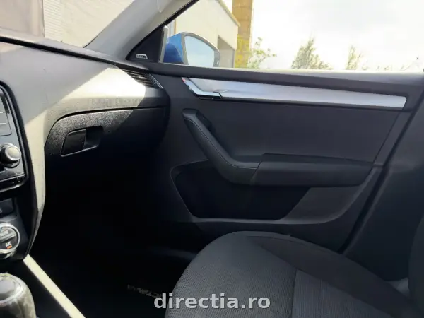 Poza anunț 18