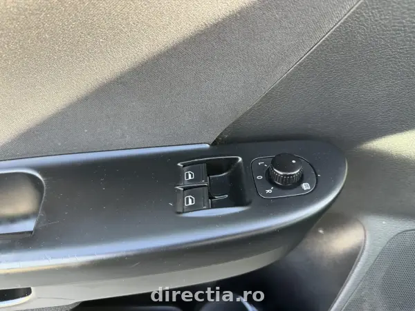 Poza anunț 14