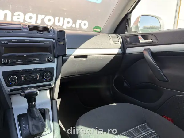 Poza anunț 13