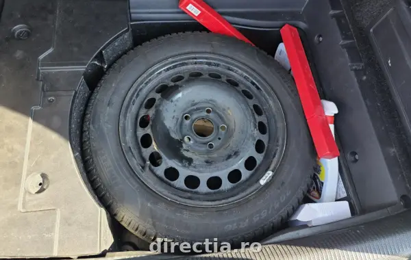Poza anunț 23