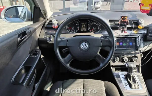 Poza anunț 12