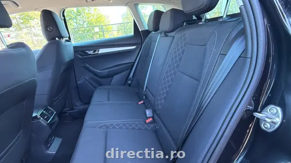 Poza anunț 19