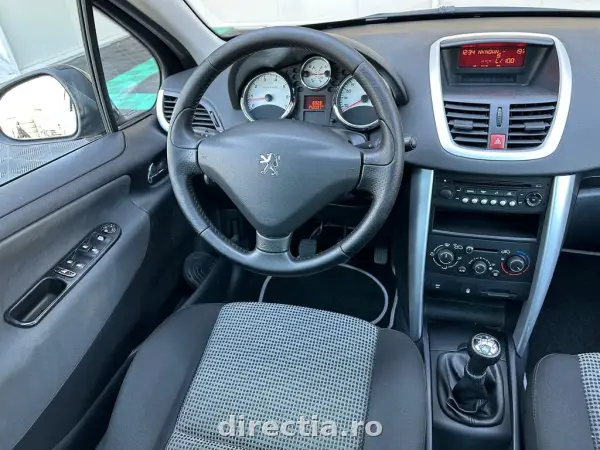 Poza anunț 17