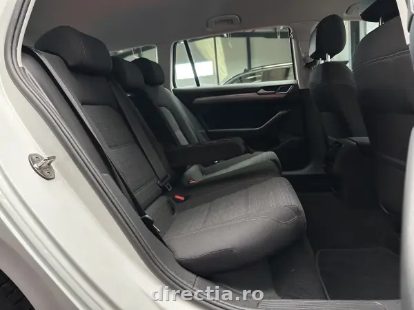 Poza anunț 28