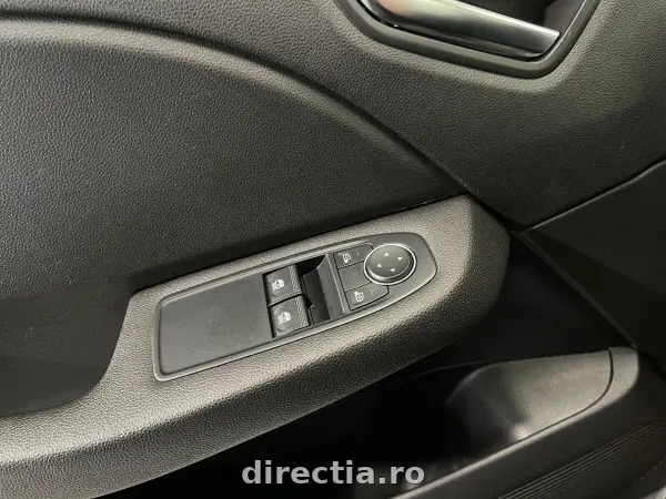 Poza anunț 18