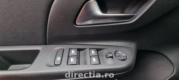 Poza anunț 23