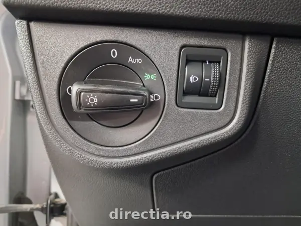 Poza anunț 12