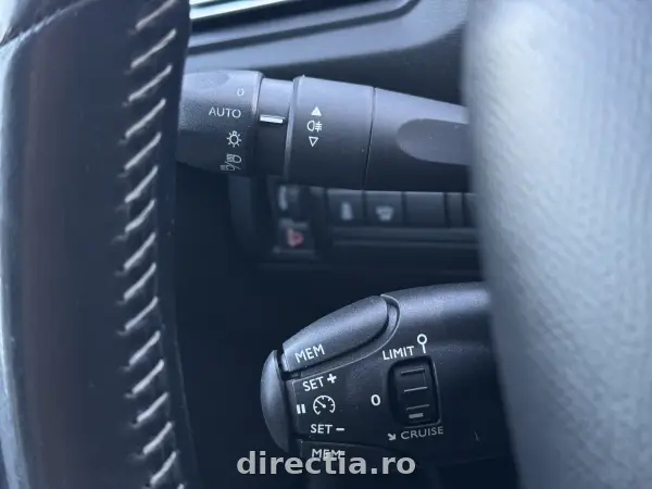 Poza anunț 15
