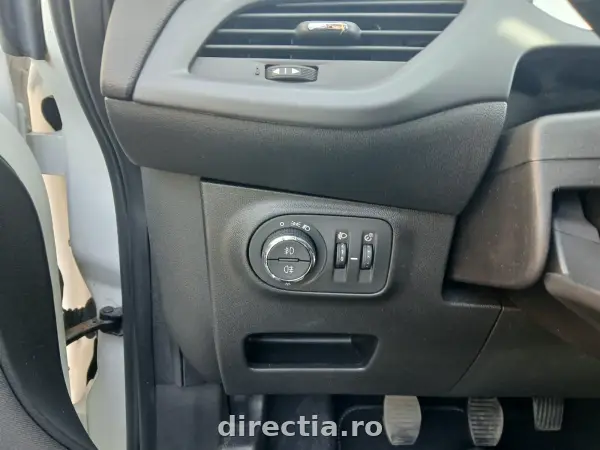 Poza anunț 8