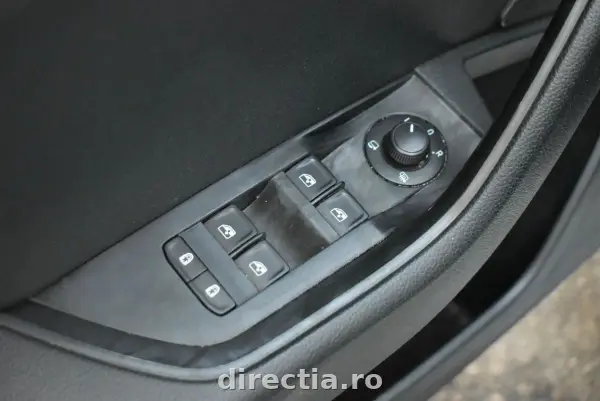 Poza anunț 13