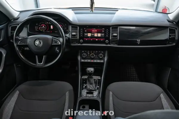 Poza anunț 12