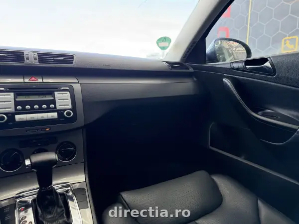 Poza anunț 12