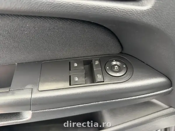 Poza anunț 13