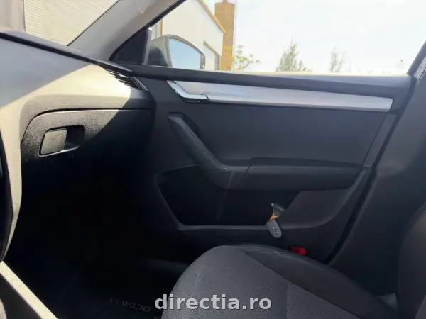 Poza anunț 17
