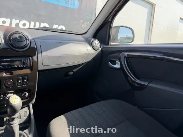 Poza anunț 13