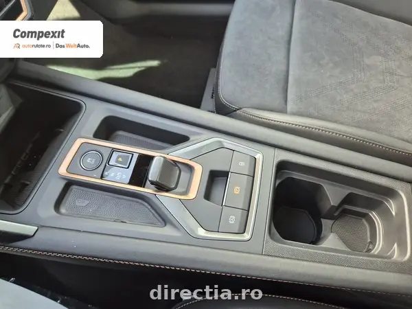 Poza anunț 36
