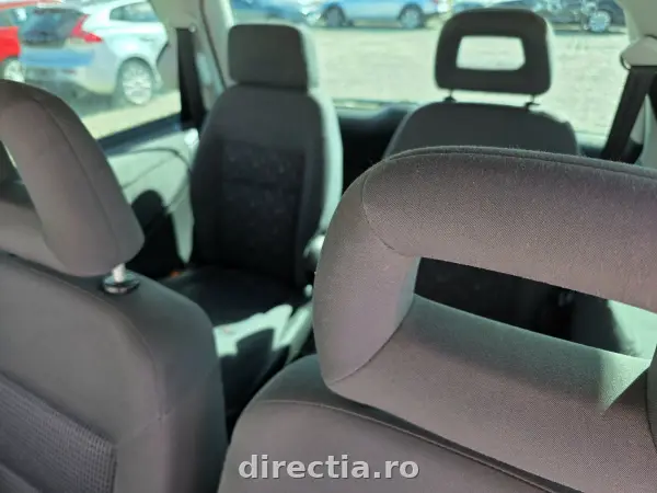 Poza anunț 13