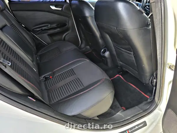 Poza anunț 11