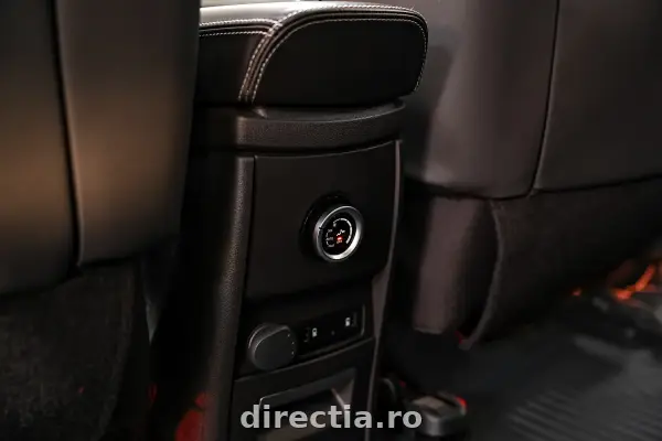Poza anunț 36