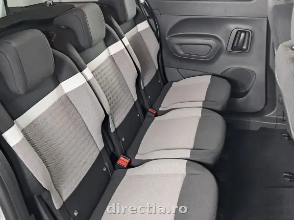 Poza anunț 19
