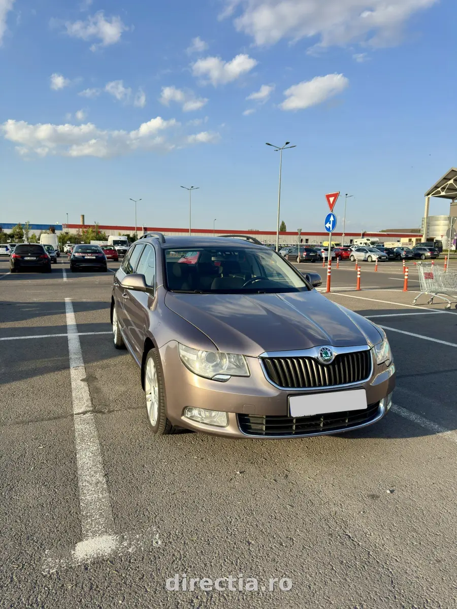 Poza principală