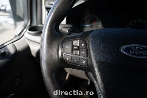 Poza anunț 12