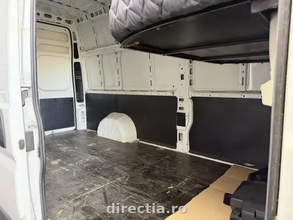 Poza anunț 11