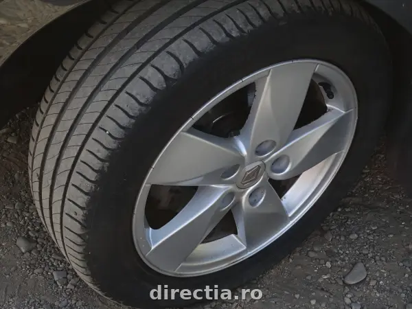 Poza anunț 16