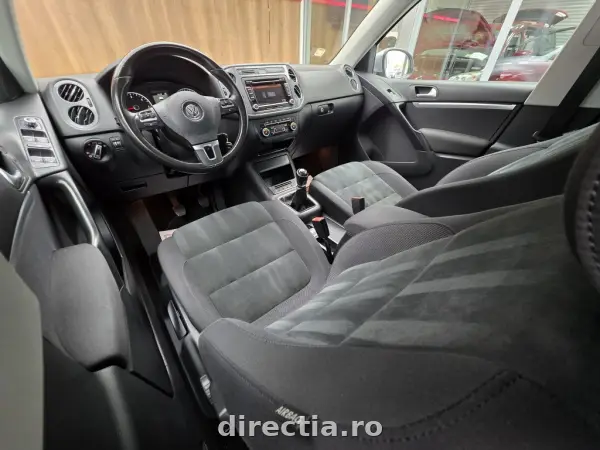 Poza anunț 12